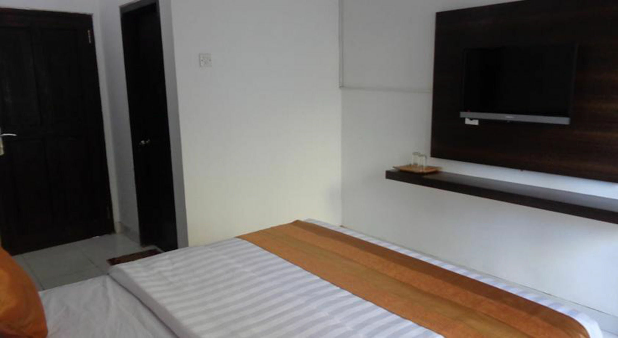 Bakung Sunset Hotel 꾸따 외부 사진