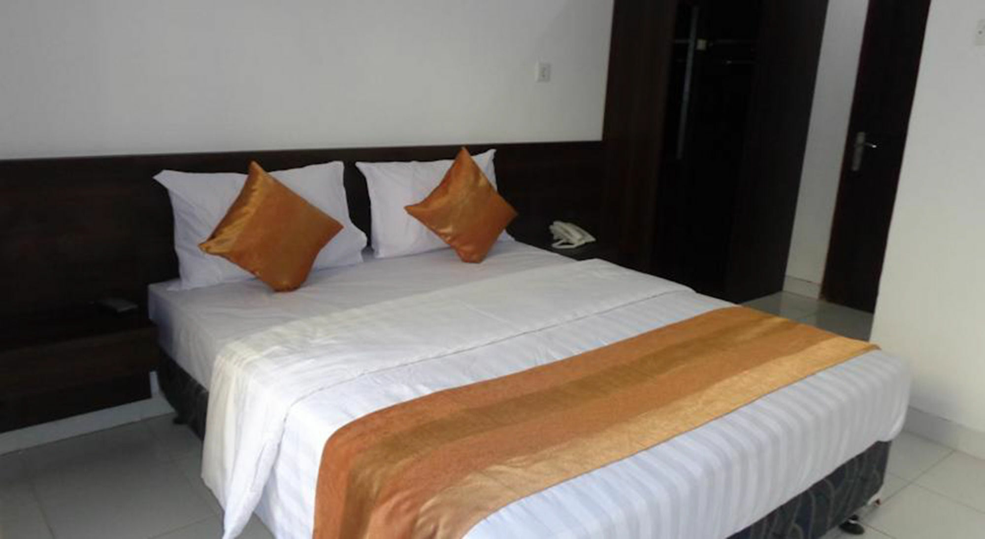 Bakung Sunset Hotel 꾸따 외부 사진
